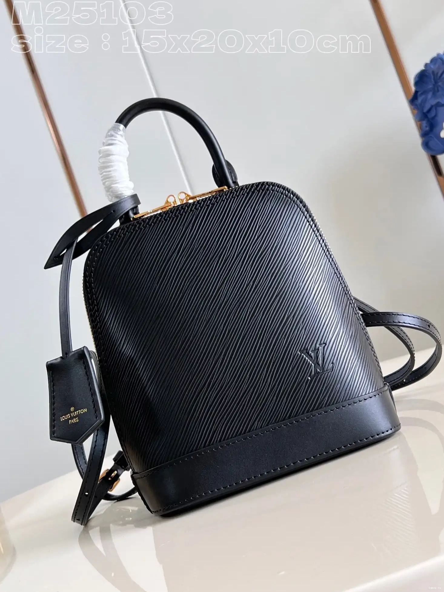 VUITTON LOUIS backpack-15*20*10cm ALMA NANO 0521
